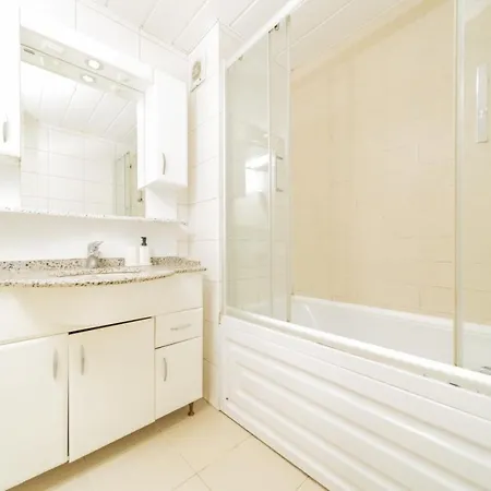 Flat With Balcony And Shared Pool In Apartament Belek